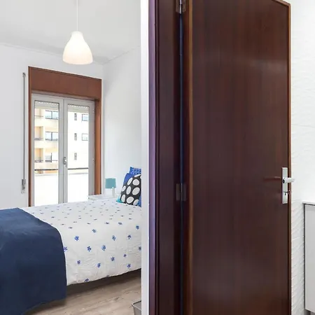 Moreira Guest House Pensjonat Porto